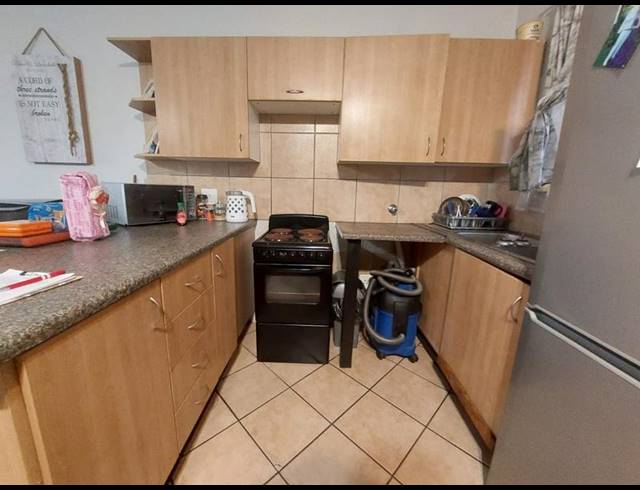 2 BEDROOM APARTMENT FOR SALE IN DASPOORT